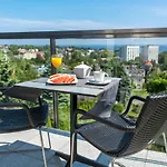Sea Premium Aparthotel 4* Gdynia