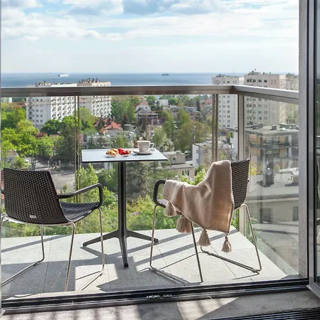 Hotel apartamentowy Sea Premium - Destigo Gdynia