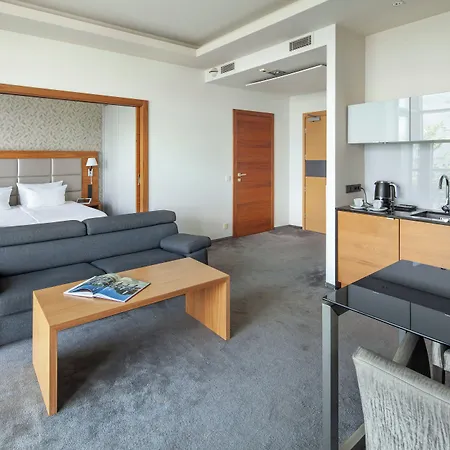 Hotel apartamentowy Sea Premium - Destigo 4*