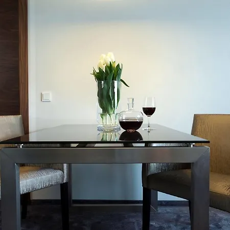 Sea Premium - Destigo Aparthotel Gdynia