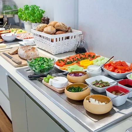 Sea Premium - Destigo 4* غدينيا